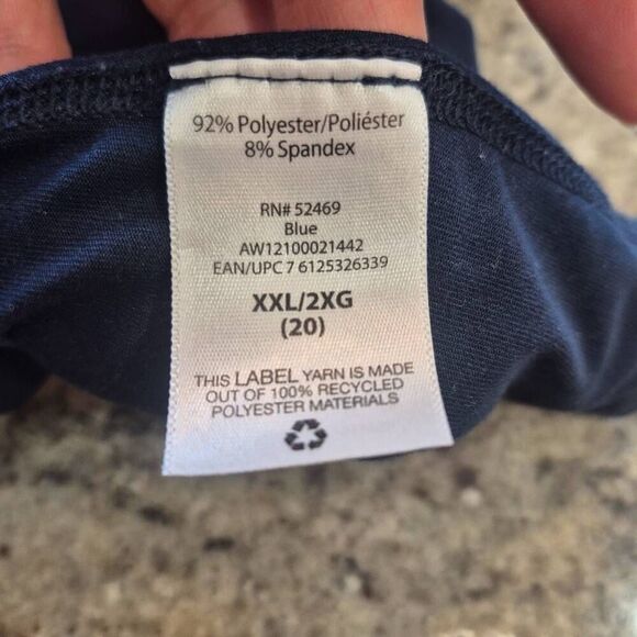 Athletic Works Women's Navy Poly/Spandex V-Neck Short Sleeve T-shirt - Picture 8 of 9